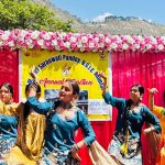 छात्र छात्राएं देश का भविष्य है। डॉक्टर हरीश बिष्ट।