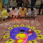 सेवा संकल्प अभियान के अंतर्गत 25,000 दीपों से जगमगाया सूरजकुंड पार्क, प्रधानमंत्री श्री नरेंद्र मोदी जी के जन्मदिवस पर आयोजित हुआ भव्य दीपोत्सव